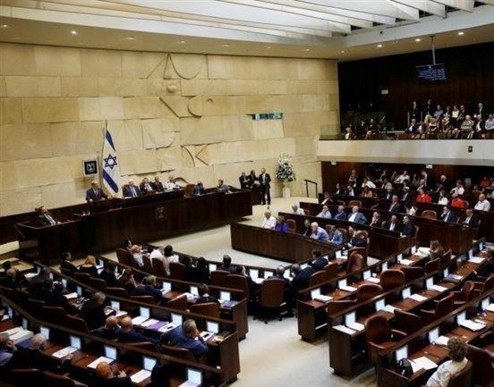 Israeli Knesset votes to dissolve itself