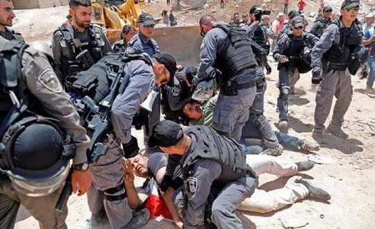 Demolition of Khan al-Ahmar could amount to war crime, says UN rights expert