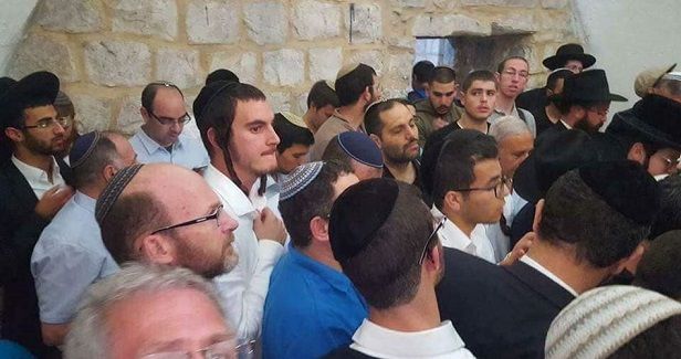 Israel army comes down heavily on Palestinians near Nablus shrine