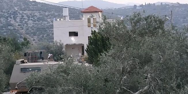 IOF demolish martyr�s family home in Tulkarem