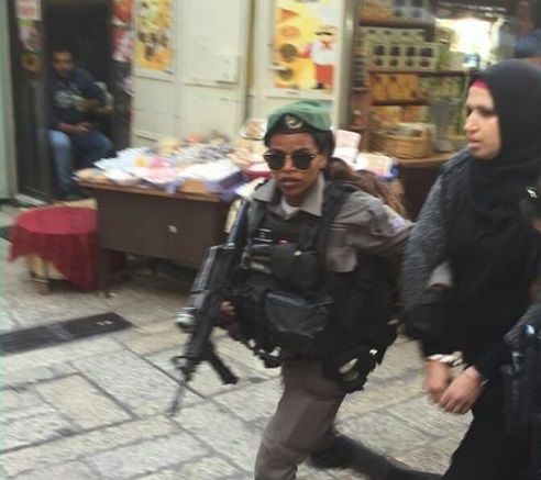 IOF arrests Palestinian girl in al-Khalil