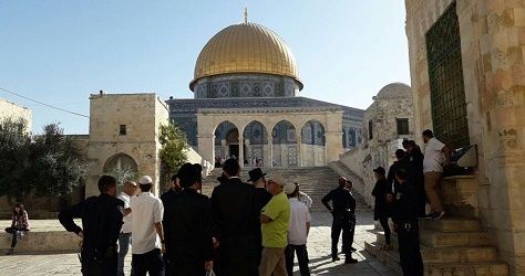 Israeli settlers break into 3rd holiest site in Islam