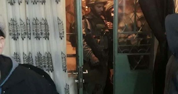 Civilians arrested, access roads closed by IOF throughout West Bank