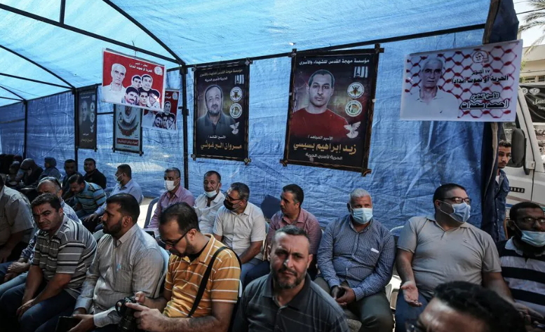 Hospitalised Palestinian prisoner enters 86th day of hunger strike