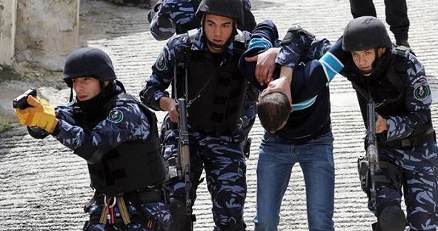 PA security forces arrest five Palestinians