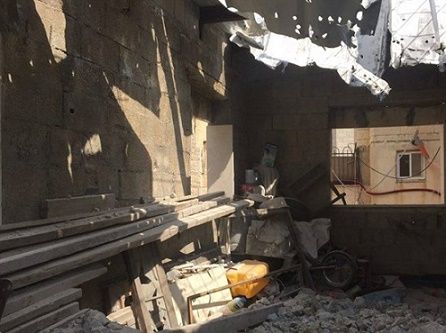 Palestinian family coerced to tear down their roof in Beit Hanina