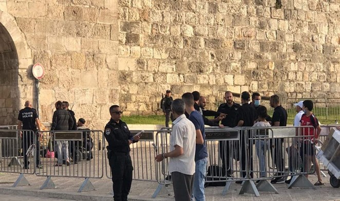 Israeli authorities close entrances of Jerusalems Old City