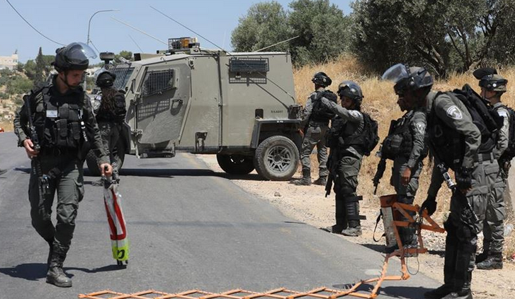 Israeli police impose movement restrictions at J’lem checkpoints