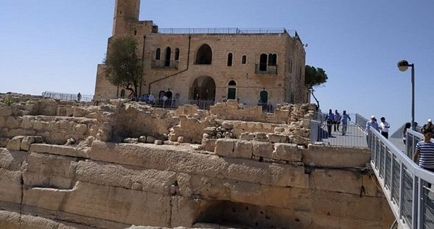 A forgotten Jerusalem village that clings to survival