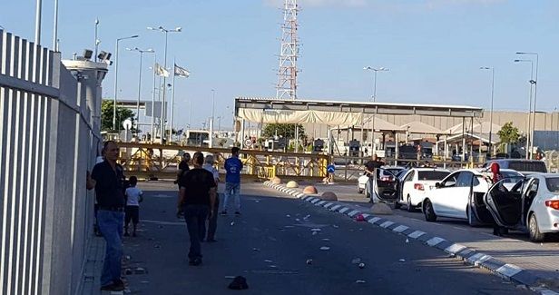 IOF kidnaps Palestinian, set ups checkpoint in Jenin