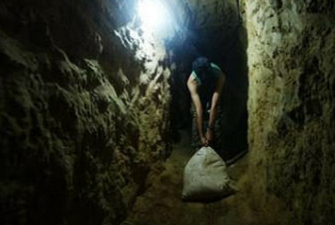 Poisoned to Death: Bodies of Three Palestinian Workers Recovered from Gaza-Egypt Tunnel
