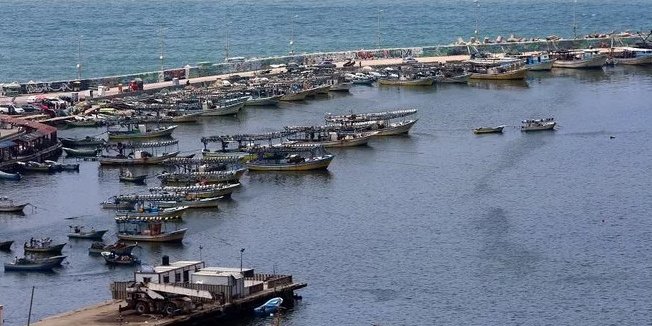Israel restores Gaza fishing zone to ease humanitarian crisis