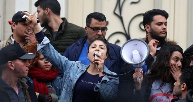 Dozens rally in solidarity with Palestinian journalists