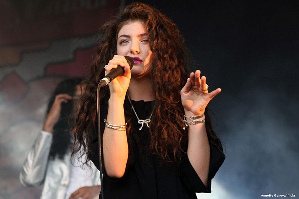 Israel envoy asks to meet Lorde over cancelled show