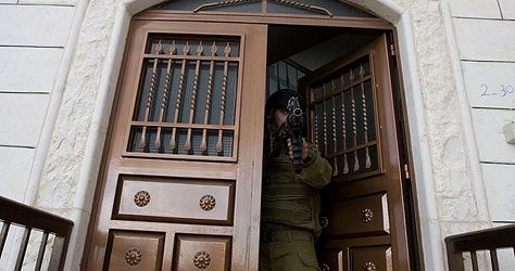 IOF kidnaps brother of female martyr west of Bethlehem
