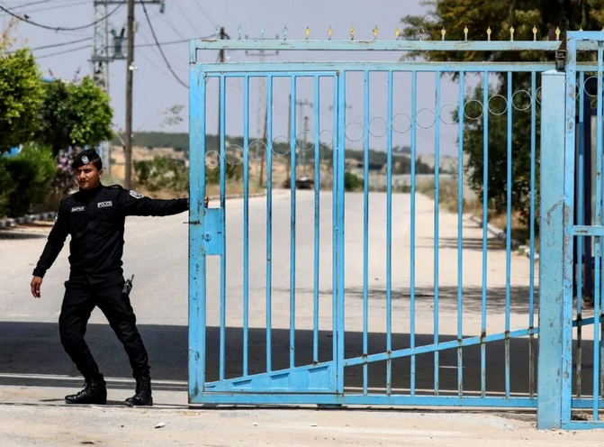 2 Gazans arrested for allegedly attempting to cross into Israel