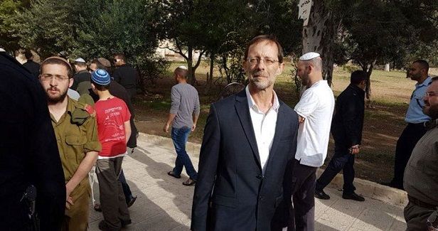 MK Yehuda Glick leads 57 settlers into al-Aqsa Mosque