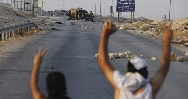 Palestinian child arrested in IOF raid on Ramallah