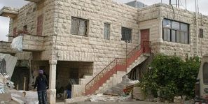 HRC obtains court decision to evict Israeli settlers from Hebron building