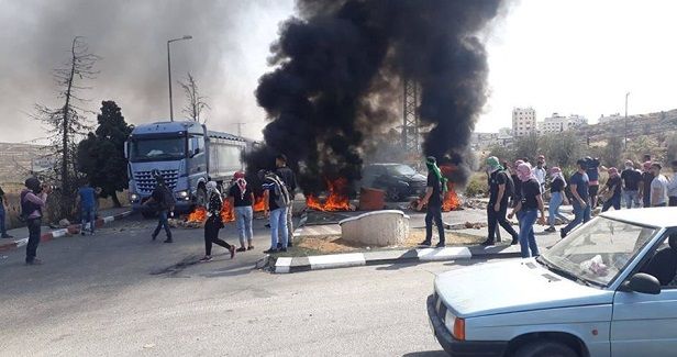 Scores of Palestinians injured by Israeli bullet fire in al-Bireh