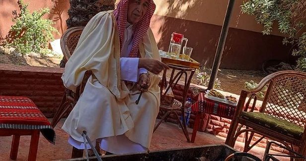 After 74 years, Palestinians pass down keys and dreams of return