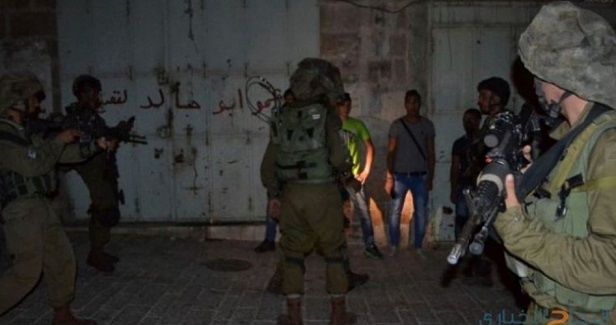 4 Palestinians kidnaped by IOF in W. Bank and J�lem