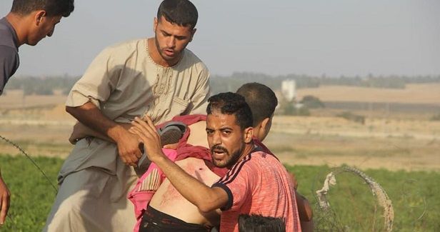 Palestinian child injured by Israeli gunfire in blockaded Gaza