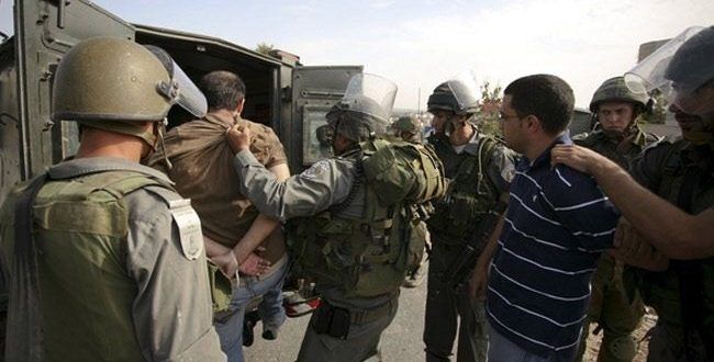 IOF arrest 19 Palestinians in West Bank raids