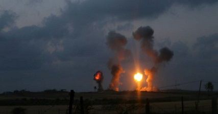 Three Palestinians killed in Israeli bombing of Gaza border area