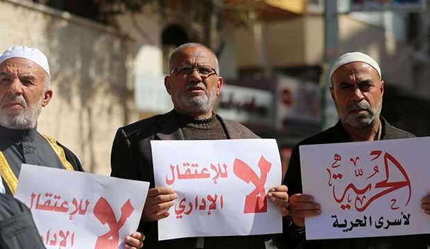 Administrative detainees continue to boycott Israeli courts
