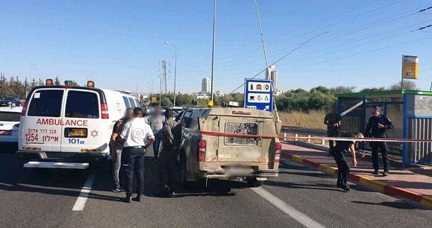 Israeli settler injured in alleged stabbing attack near Ramallah