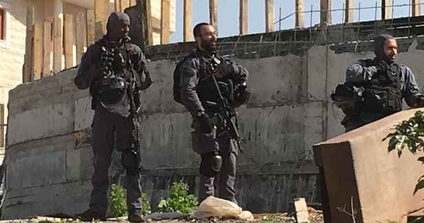 IOF opens new road for settlers in Tubas