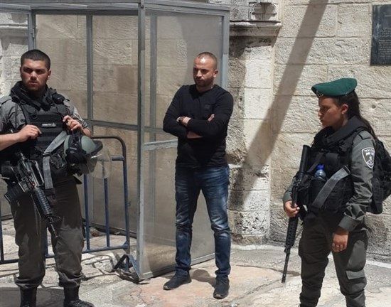 Israeli forces detain 3 Palestinian youths in Jerusalem