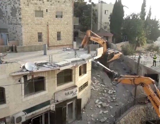 Israeli forces demolish Palestinian building in occupied East Jerusalem