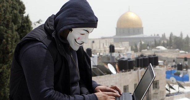 0404: Fake social media accounts try to get information from Israelis