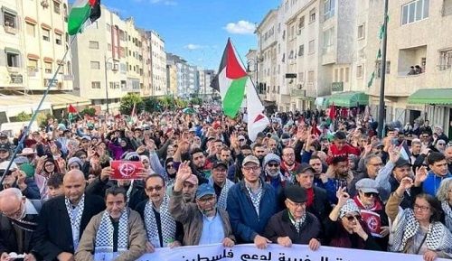 رغم توقيف متظاهرين أمس.. شوارع المغرب تعج بعشرات آلاف المتضامنين مع غزة