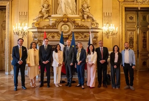 ���� �������� ���������� ���� ��� ��� ������ ����� ��������� �� ������ �������