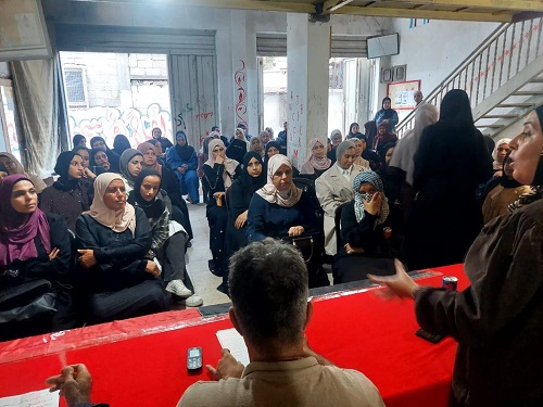 «الديمقراطية» تعقد لقاءً سياسيًا وتنظيميًا في مخيم البريج لبحث أعمال «الكونفرنس» والانتخابات التشريعية وأوضاع النازحين وتعزيز مشاركة المرأة