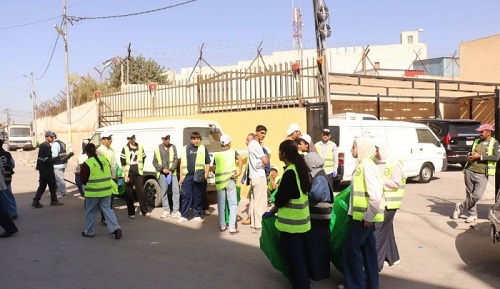 حملة تطوعية لإزالة النفايات من مخيم حطين للاجئين الفلسطينيين في الأردن