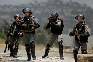 الاحتلال ينفذ حملة اعتقالات واسعة في القدس والضفة