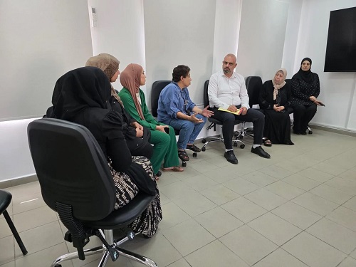 «ندى» تسلّم الأونروا مذكرة بمطالب اللاجئين في مخيم نهر البارد