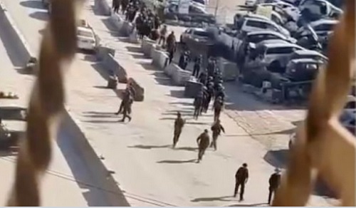 إصابة فلسطيني برصاص قوات الاحتلال خلال اقتحام مخيم قلنديا شمال القدس