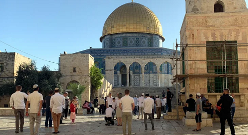 بمشاركة جندي إسرائيلي.. مستوطنون يقتحمون الأقصى ويؤدون طقوسا تلمودية