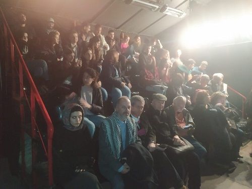 مسرحية في اليونان للتضامن مع الشعب الفلسطيني