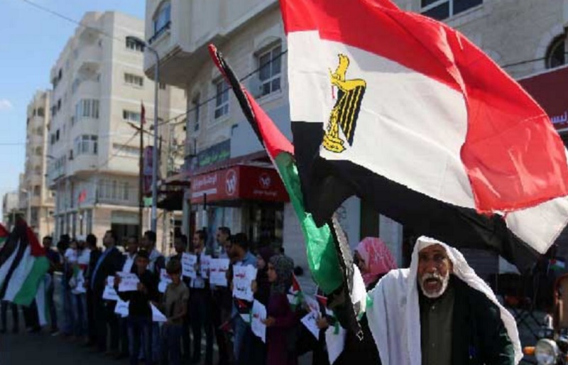 فلسطينيو سوريا في مصر يواجهون خطر الترحيل بعد دفع رسوم باهظة