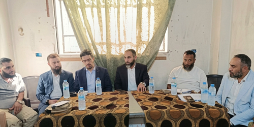 لقاء في مخيم درعا يناقش الاحتياجات الخدمية والمعيشية