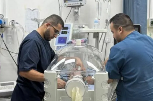 مستشفيات غزة أمام خطر انقطاع الكهرباء.. نقص حاد في زيوت تشغيل المولدات