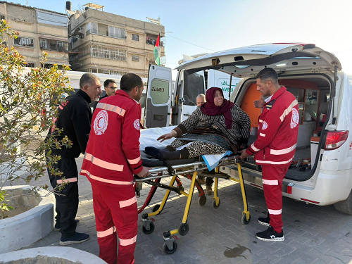 أنباء عن 5 شهدا وعدد من الإصابات في قصف طائرة جيش الاحتلال في مدينة غزة