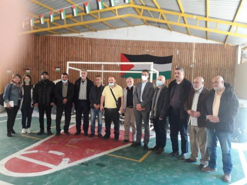 الفصائل الفلسطينية واللجان الشعبية تلتقي وفداً رفيع المستوى من الأونروا