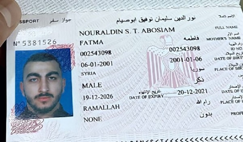 فلسطيني سوري صادر الأمن التركي جواز سفره وإقامته.. عالق يناشد السفارة